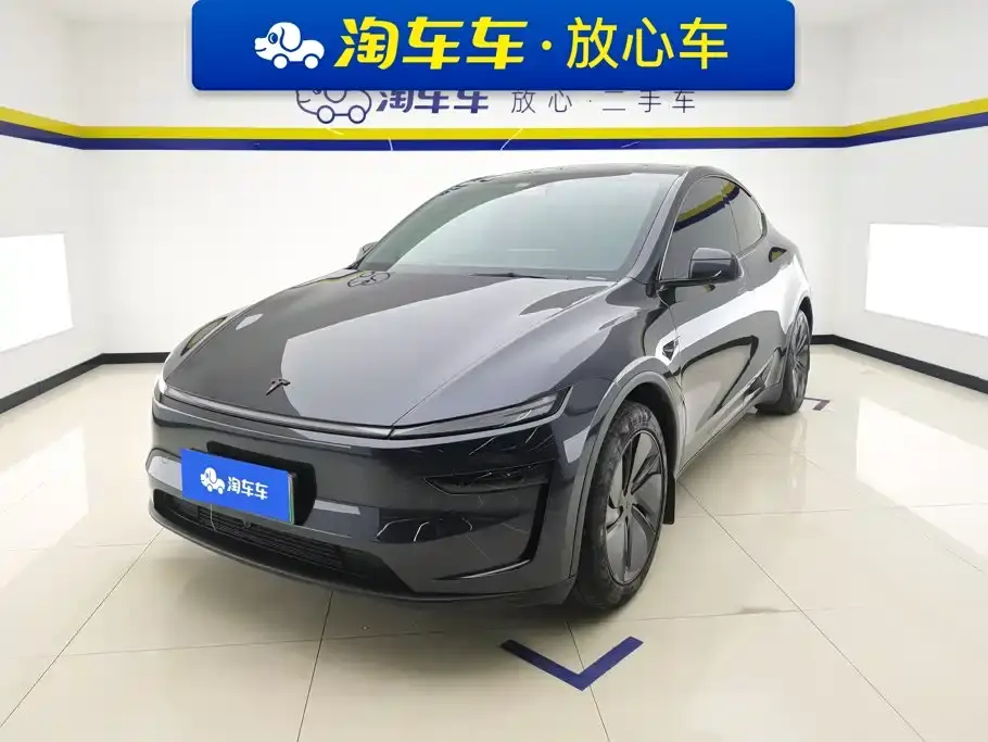 Tesla Model Y Rear-Wheel Drive 2025