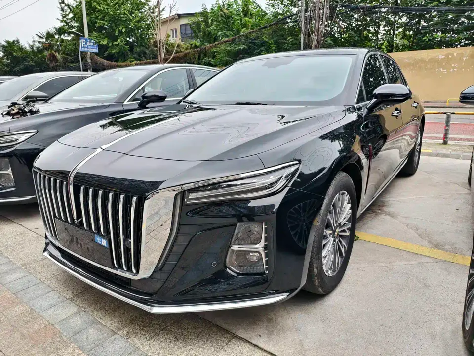 Hongqi H5 1.5T DCT Smart Connect Flag Joy Edition 2024
