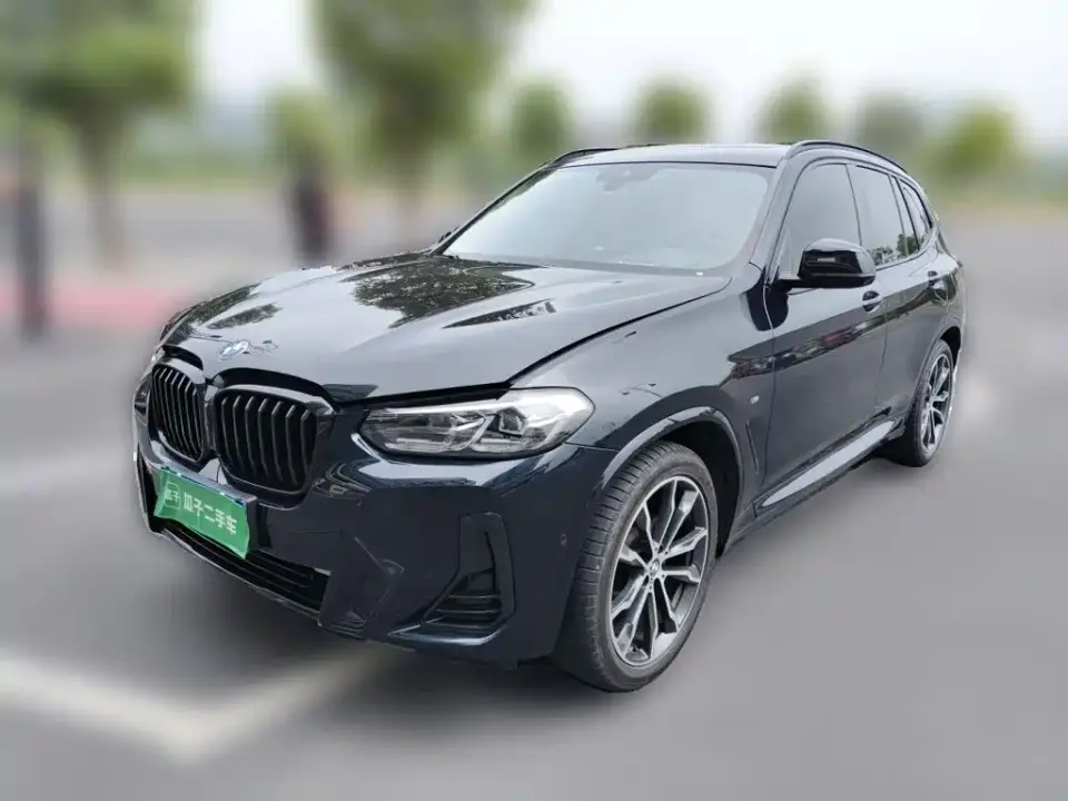 BMW X3 xDrive30i Leading M Night Package 2024