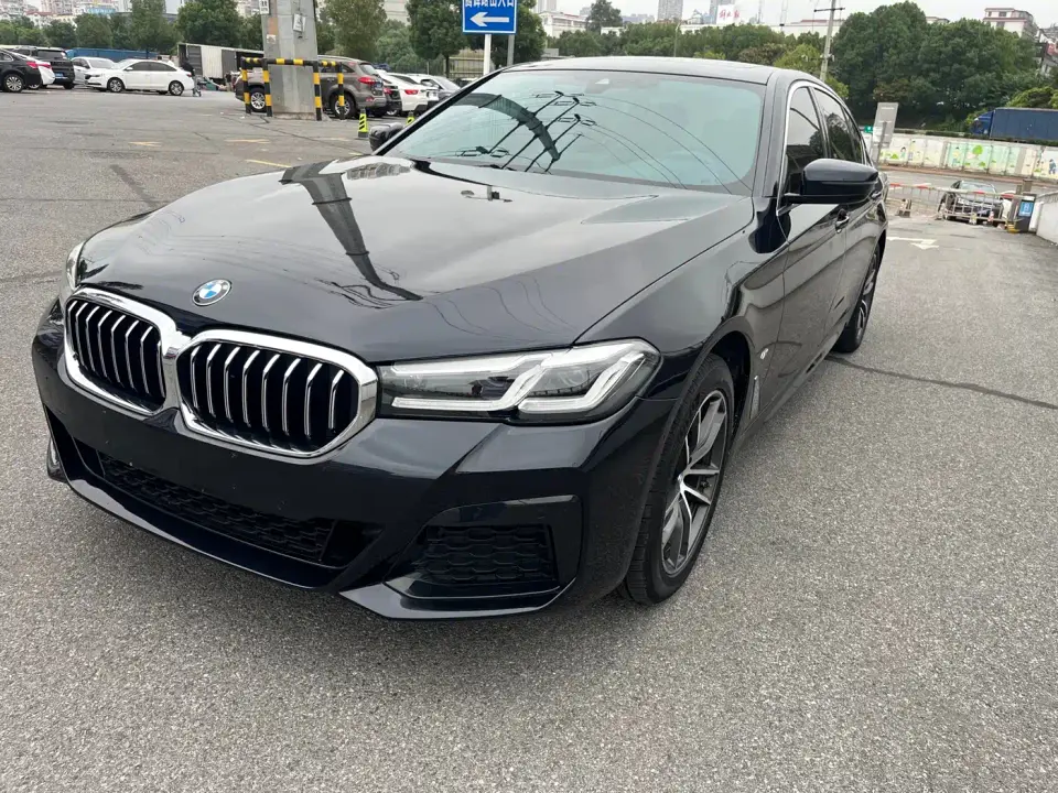 BMW 5 Series Facelift 525Li M Sport Package 2022