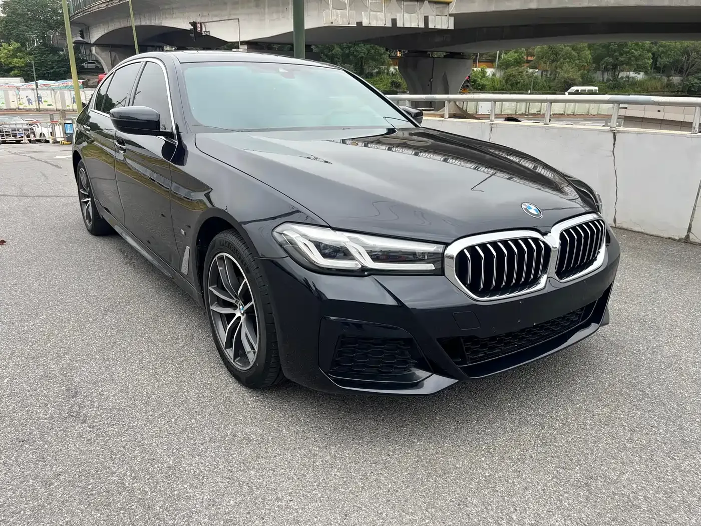 BMW 5 Series Facelift 525Li M Sport Package 2022 — фото 2