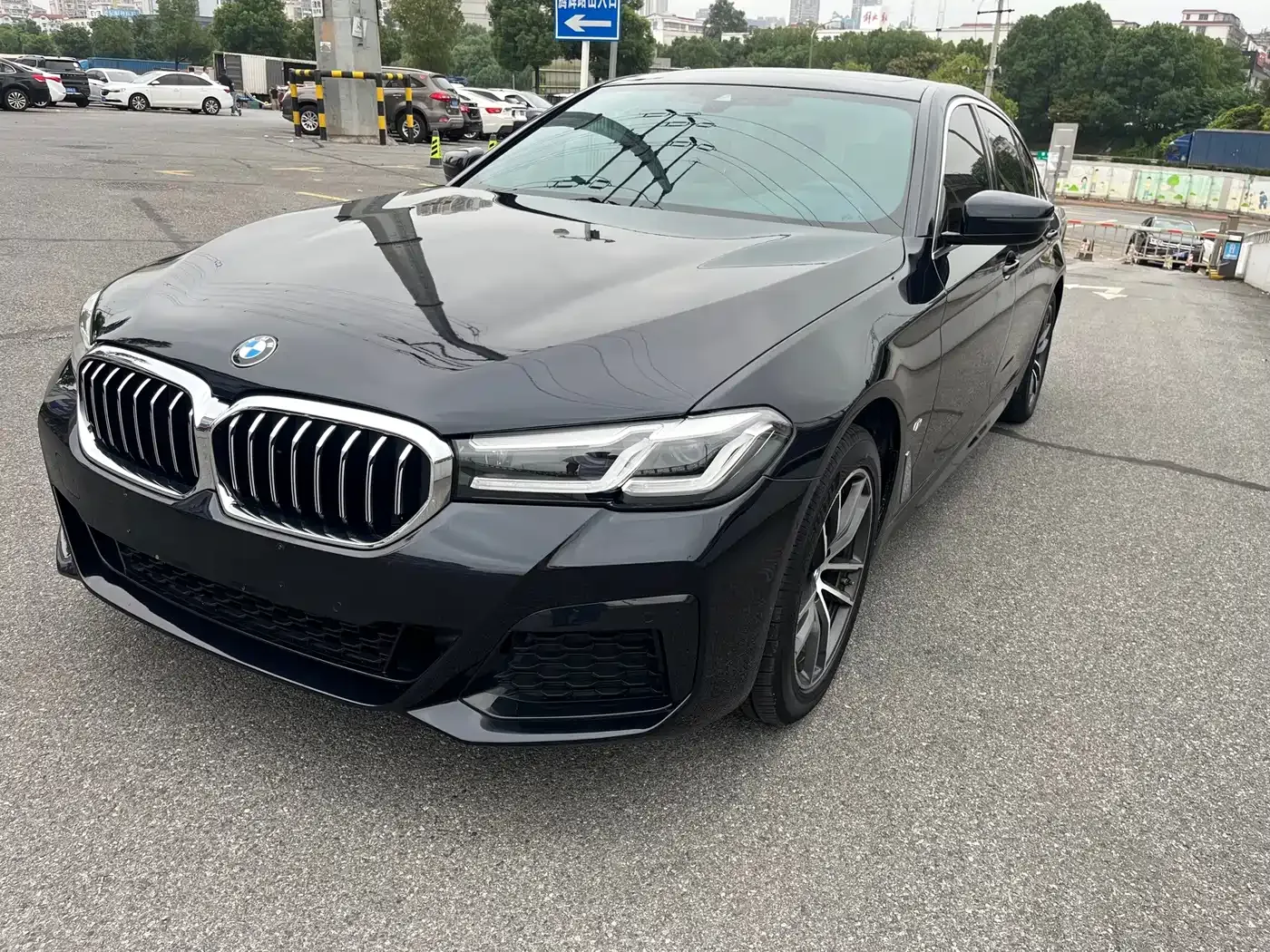 BMW 5 Series Facelift 525Li M Sport Package 2022