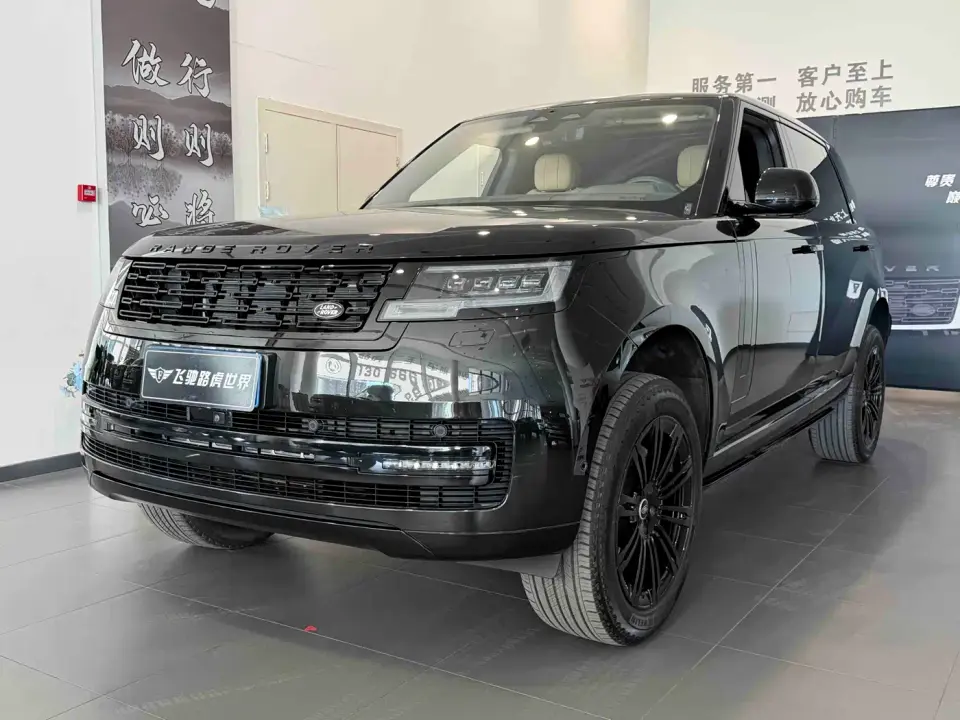Land Rover Range Rover 3.0 L6 400PS Flourishing Era Extended Wheelbase 2025