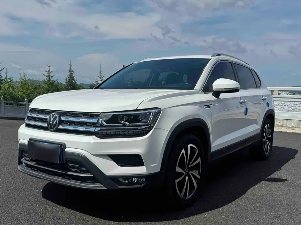 Volkswagen Tharu 280TSI FWD Luxury Edition 2022