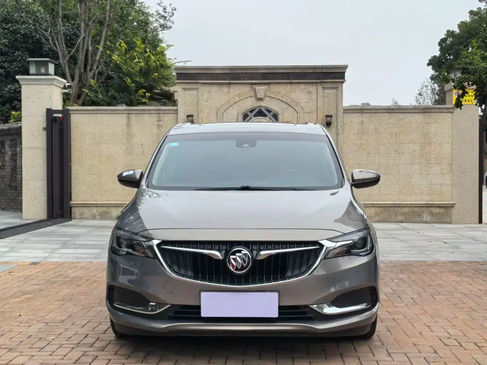 Buick GL6 18T 6-seat Connected Luxury China VI 2020