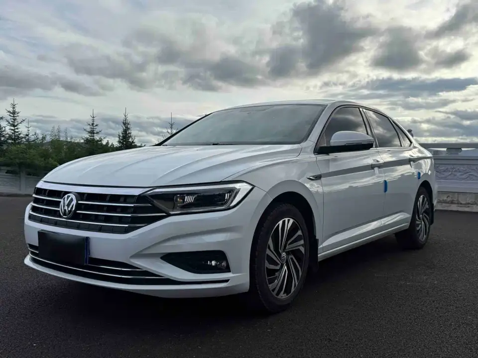Volkswagen Sagitar 280TSI DSG Surpassing Edition 2022