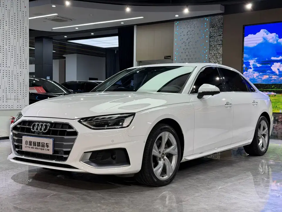 Audi A4L 40 TFSI Luxury Elegance 2021