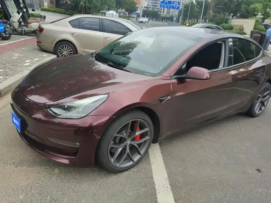 Tesla Model 3 Performance High-Performance AWD 2022