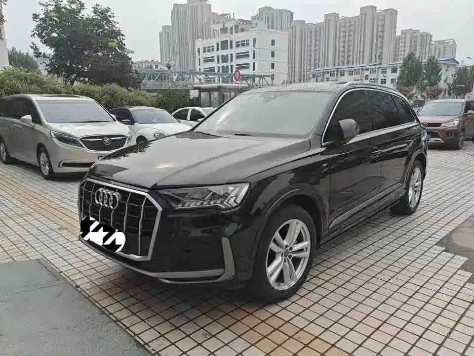 Audi Q7 45 TFSI quattro S line Sport 2021