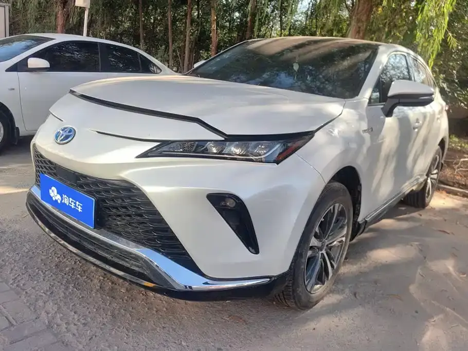 Toyota Venza 2.5L Smart Hybrid FWD Luxury 2024