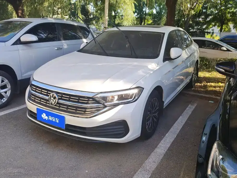 Volkswagen Sagitar Model Year Facelift 200TSI DSG Soaring Edition 2026