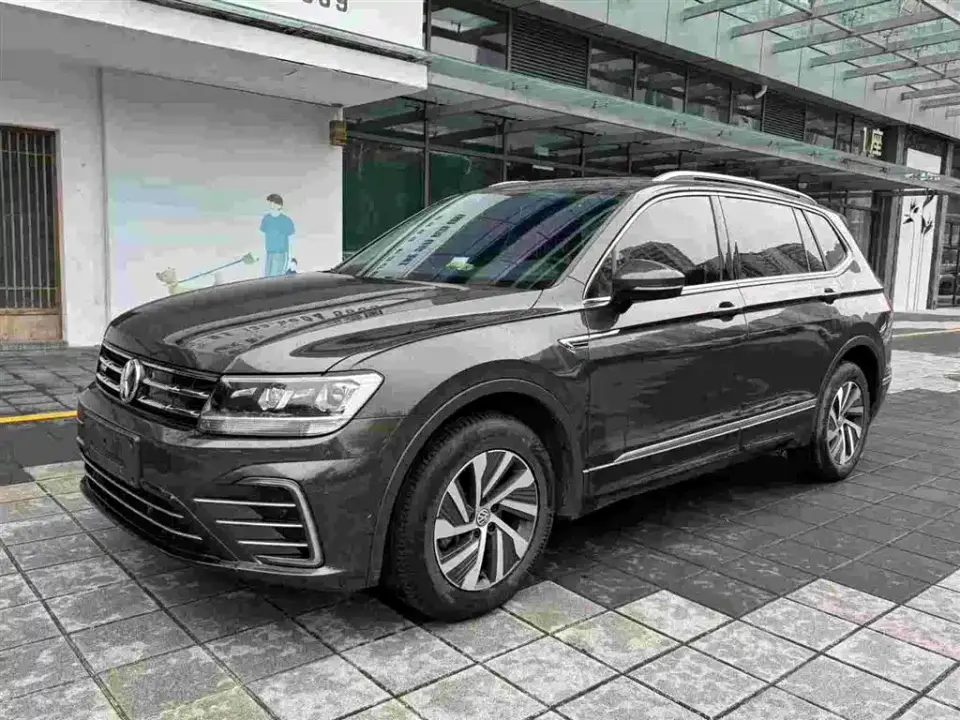 Volkswagen Tiguan L PHEV 430PHEV Plug-in Hybrid Premium Edition 2020