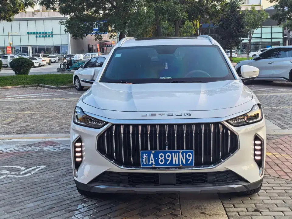 Jetour X70 PLUS 1.5T DCT Warrior PLUS 5-seater 2023
