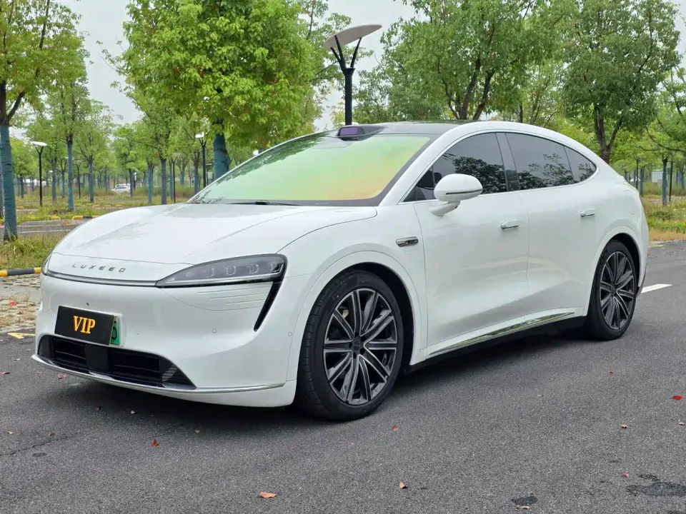 Zhijie Luxeed R7 Pure Electric 802km Max 2025