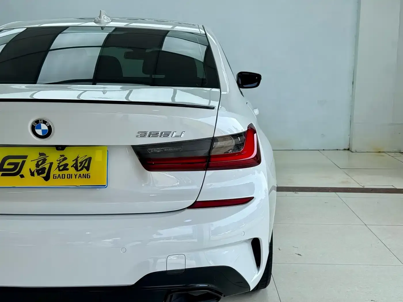 BMW 3 Series 325Li M Sport Shadow Edition 2022 — фото 25