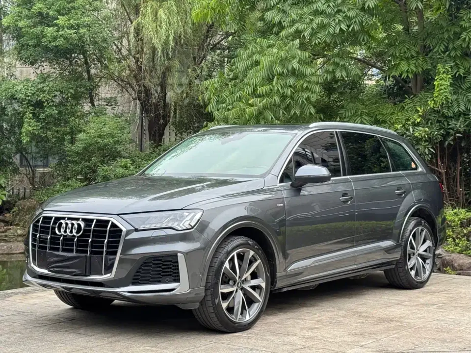 Audi Q7 55 TFSI quattro S line Sport 2021