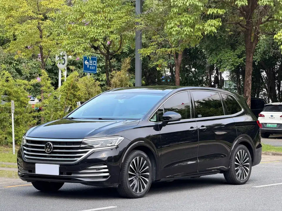 Volkswagen Viloran 380TSI Premium Edition 2022