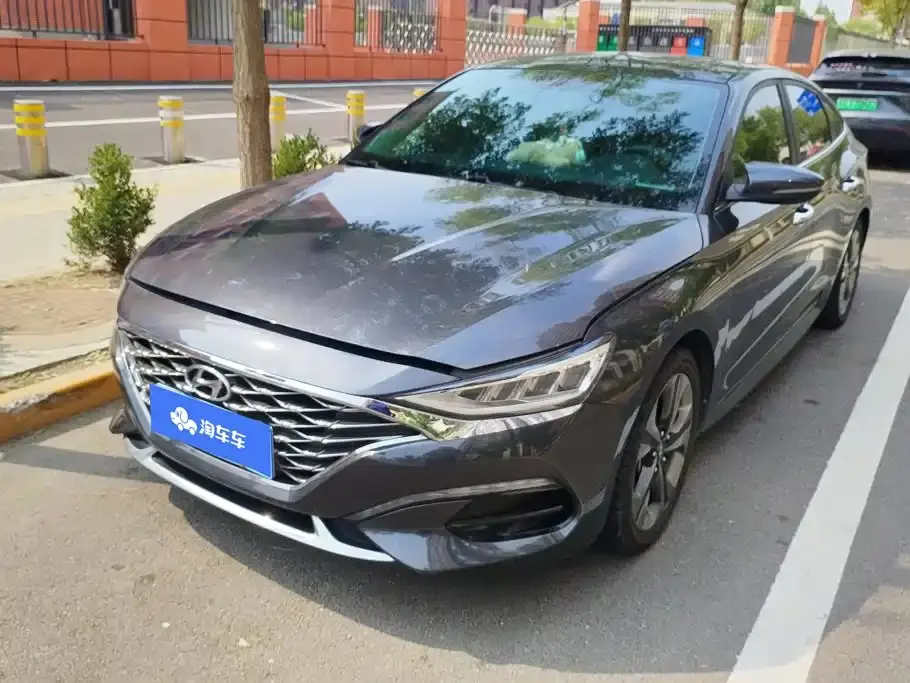 Hyundai Fista 280TGDi Smart Speed Edition China VI 2020