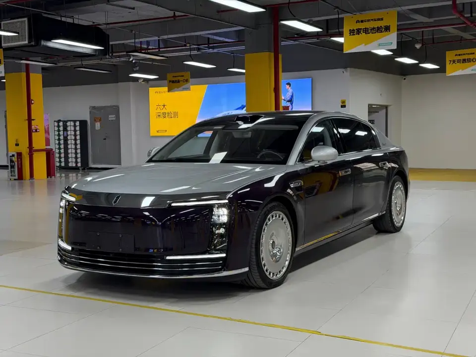 Zunjie S800 Model Extended Range Starlight Executive Edition 4-seater 2025