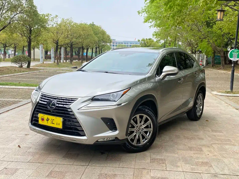 Lexus NX 300h FWD F Sport China VI 2020
