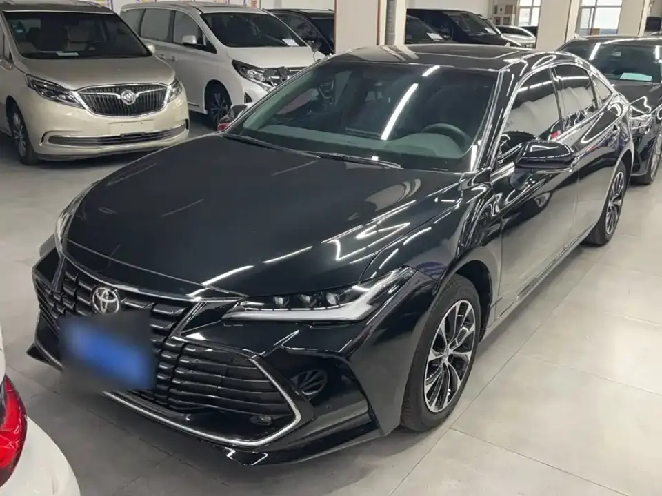 Toyota Avalon 2.0L Luxury Edition 2024
