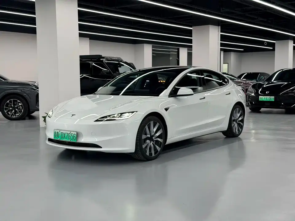 Tesla Model 3 Model Long Range Rear-Wheel Drive 2026