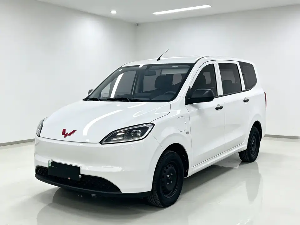 Wuling Motors Wuling Hongguang New Energy Pure Electric 300KM Standard 2024