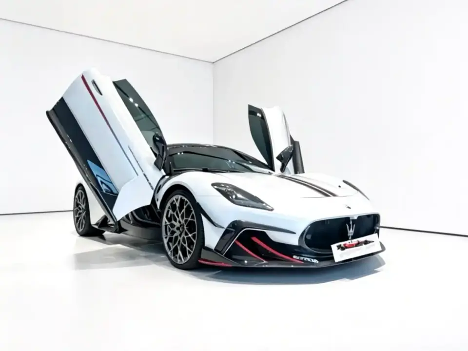 Maserati MC20 3.0T Standard Edition 2021