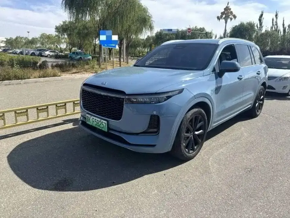 Li Auto Li ONE Extended Range 6-Seater 2023