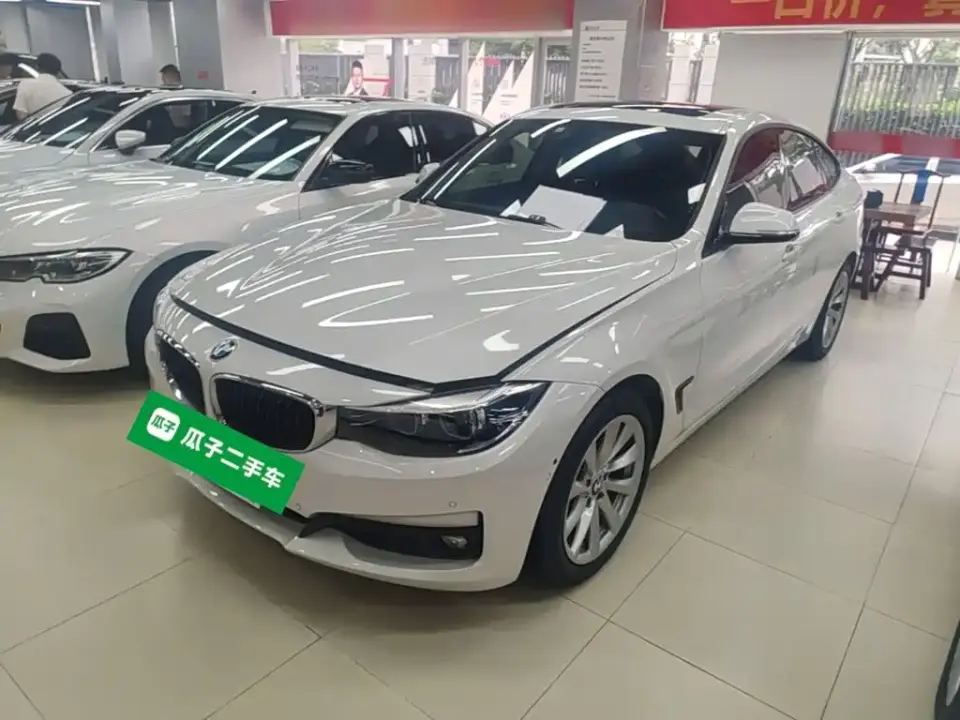 BMW 3 Series GT 320i Fashion Model 2019