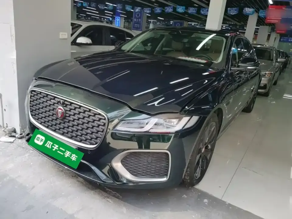 Jaguar XFL 2.0T P250 2WD Premium Luxury 2025