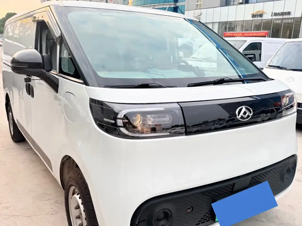 SAIC Maxus Dana V1 V1 Short Wheelbase Low Roof (42kWh) 2023