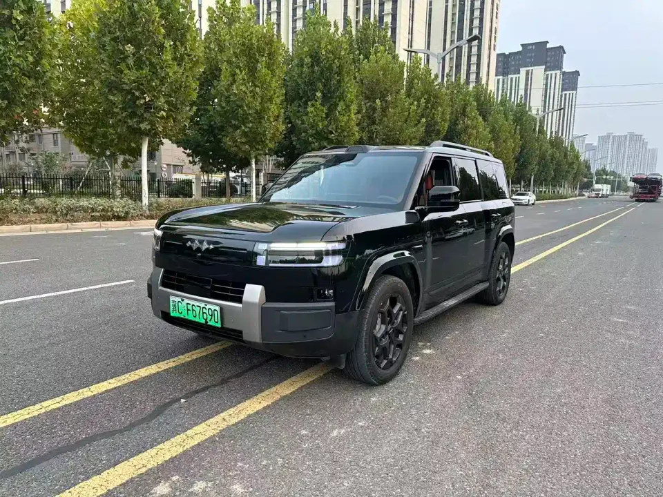 Fangchengbao Titanium 7 AWD Base Model 2026