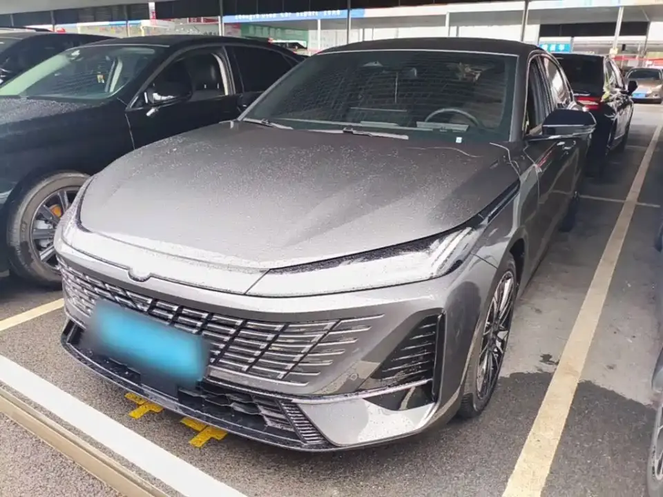Changan Eado Model Year Facelift 1.5T 500Bar Premium Edition 2025