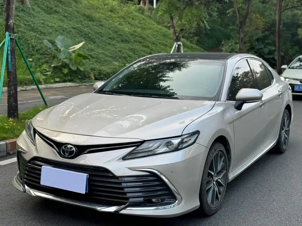 Toyota Camry 2.5G Luxury Edition 2023