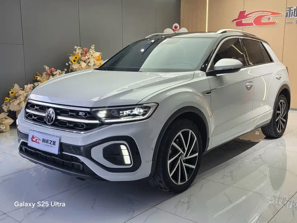 Volkswagen T-ROC 300TSI DSG 2WD Starlight Edition 2023