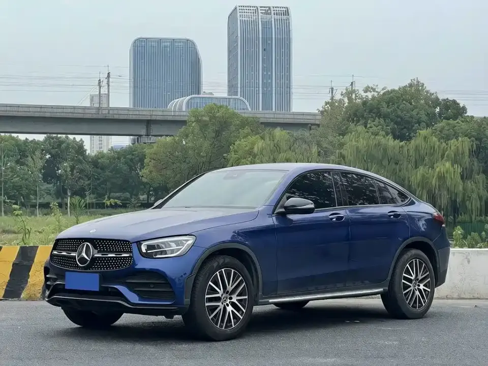 Mercedes-Benz GLC Coupe GLC 300 4MATIC Coupe SUV 2021