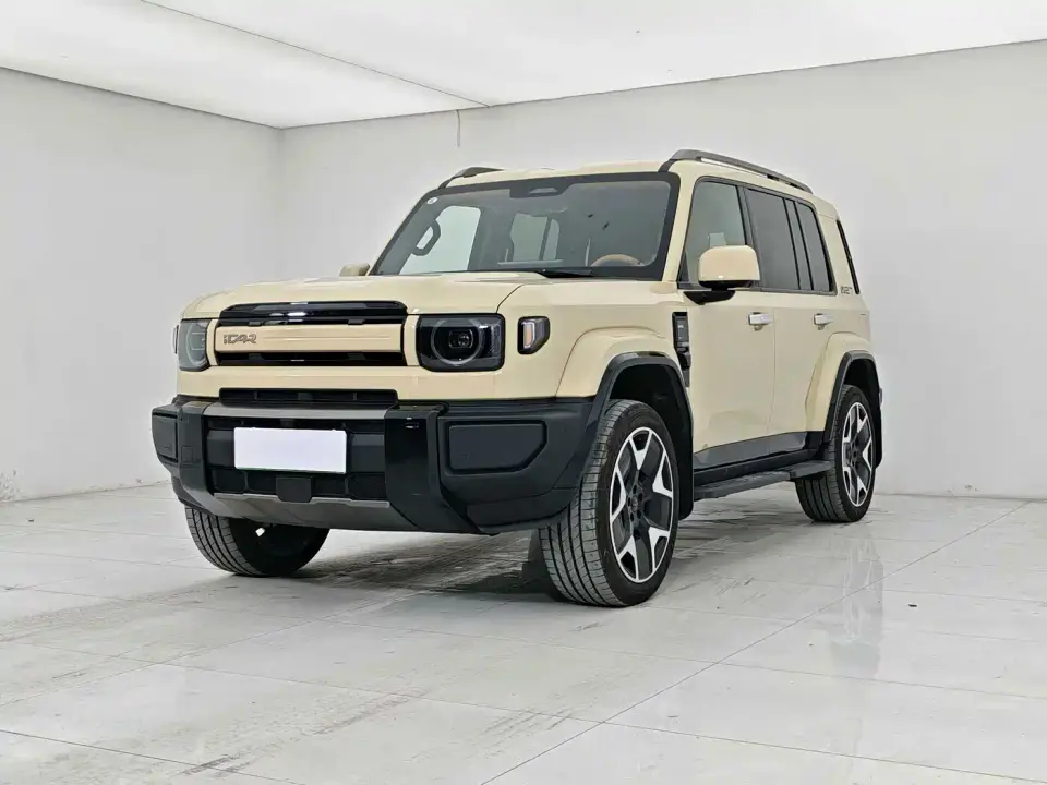 iCar V27 200KM AWD Falcon 500 2026