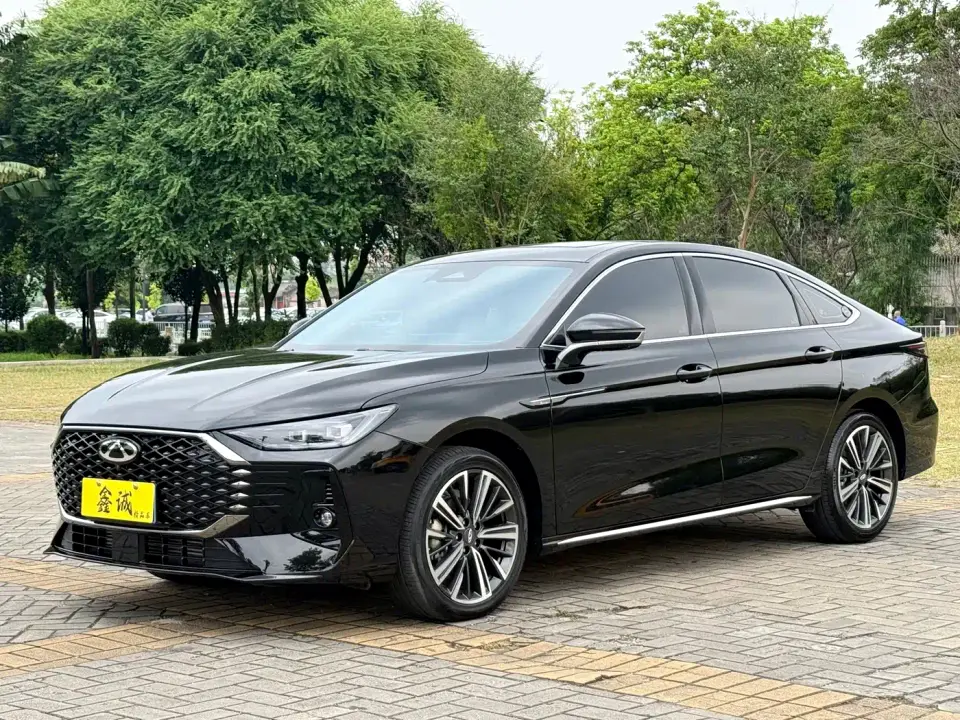 Chery Arrizo 8 PRO Pro 1.6T Luxury Model+ 2025