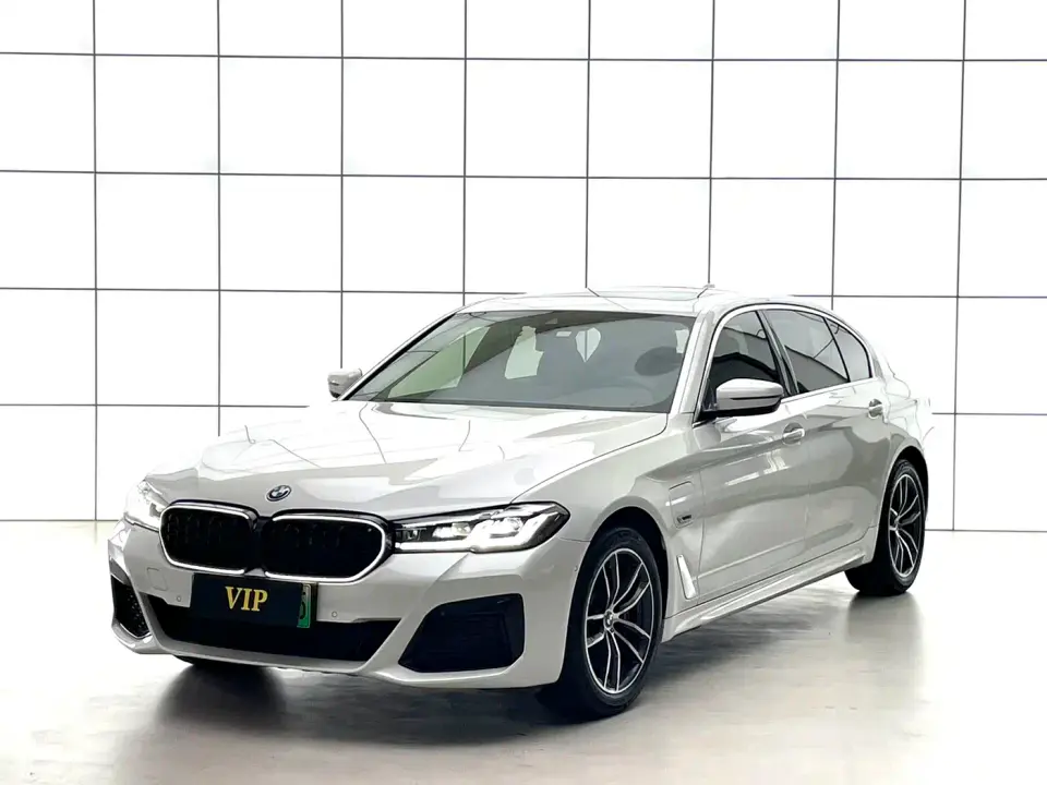 BMW 5 Series New Energy 535Le M Sport Package 2022