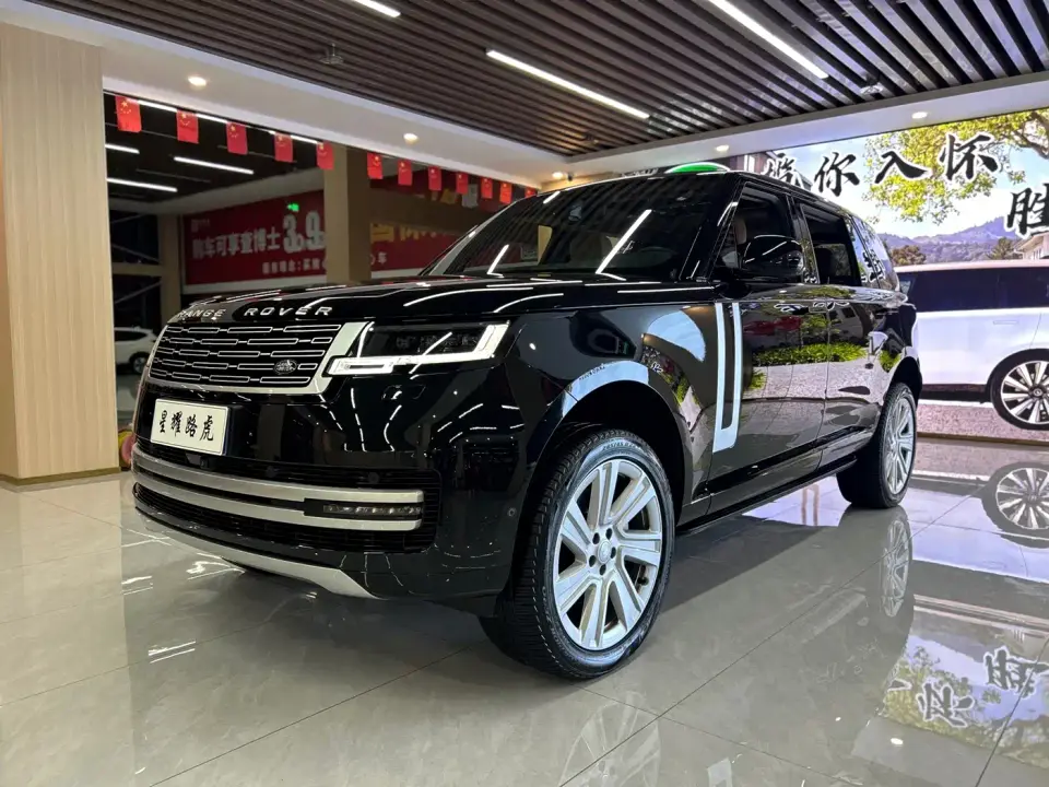 Land Rover Range Rover 3.0 L6 400PS Genesis Extended 2024