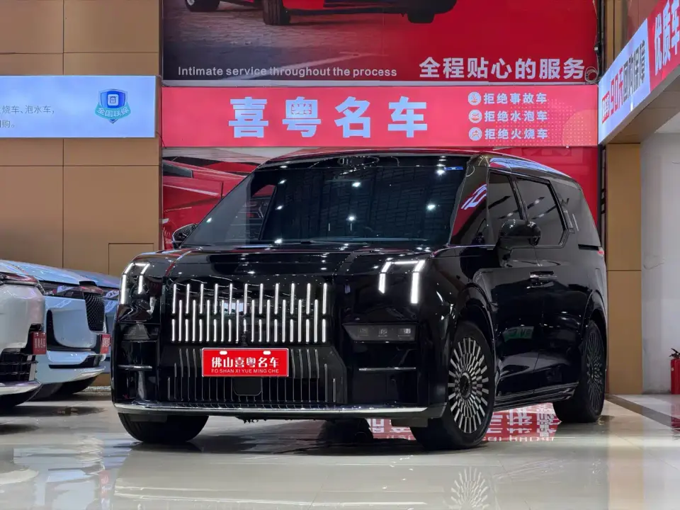 Zeekr 009 6-seat Executive AWD 108kWh 2024