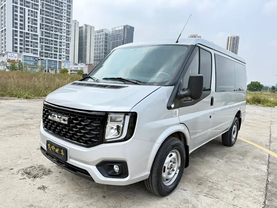 Jiangling JMC Fushun Model 2.0T 6MT Diesel Short Wheelbase Low Roof Commercial MPV 5/6 Seats with Lift-up Tailgate 2025