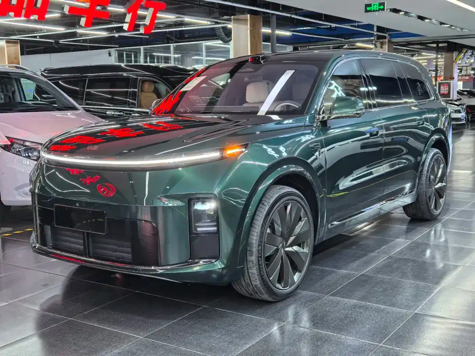 Li Auto Li Xiang L9 Base Model 2026
