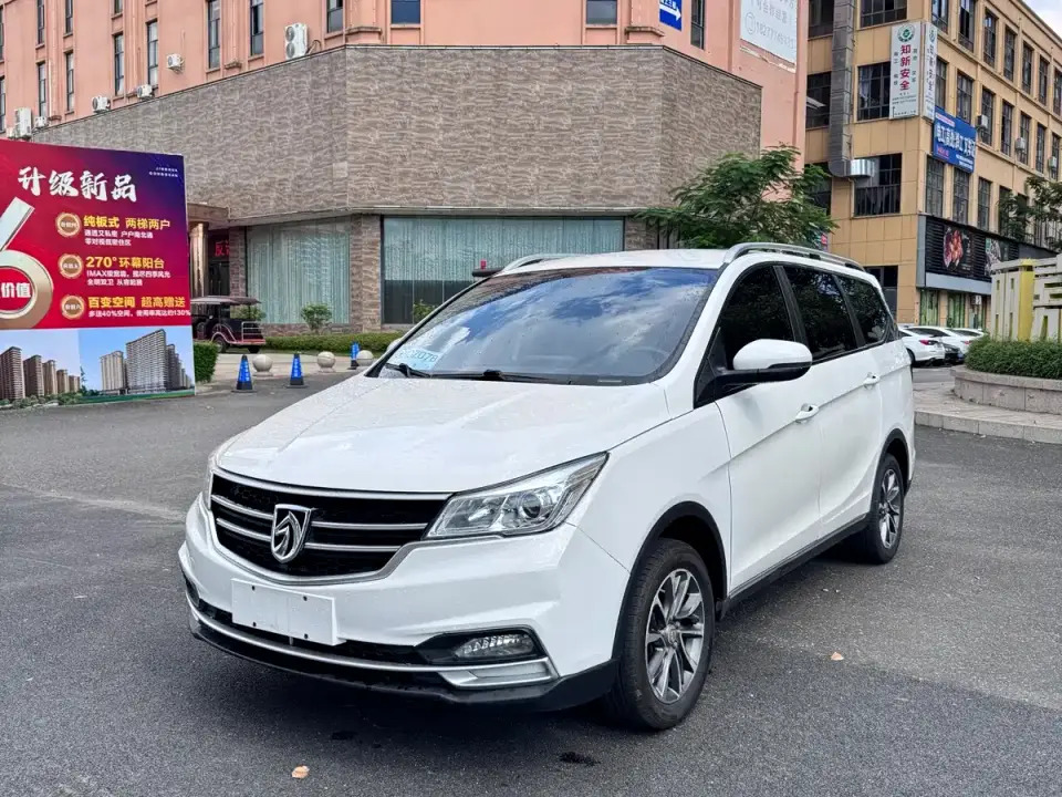 Baojun 730 1.5T Manual Fashion Edition 7-Seater China VI 2019