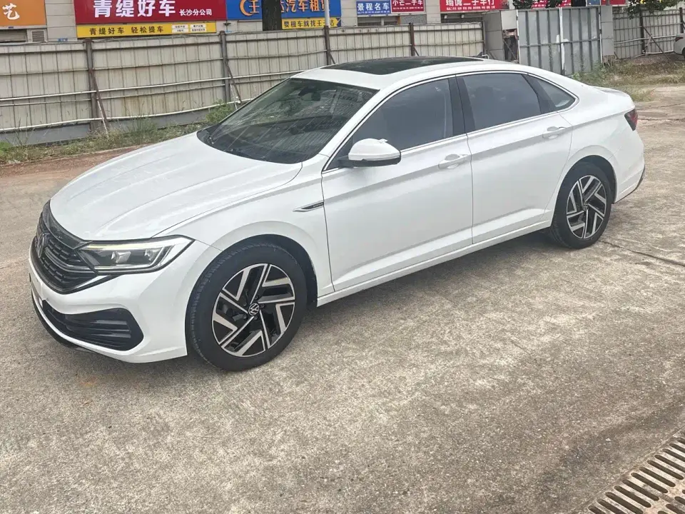 Volkswagen Sagitar 200TSI DSG Soaring Edition 2023