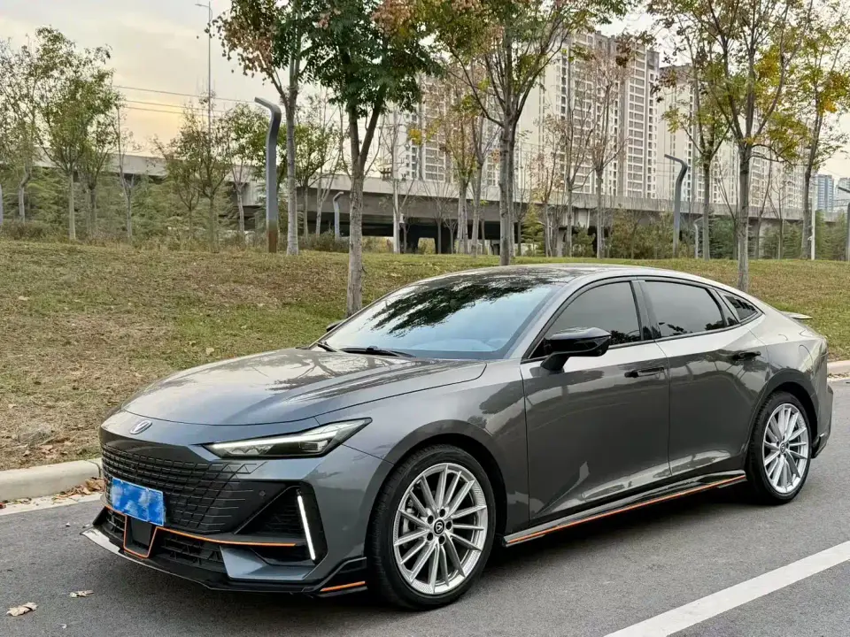 Changan UNI-V 1.5T Sport Edition 2022