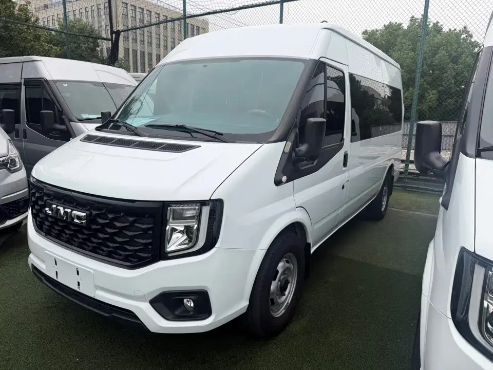 Jiangling JMC Fushun Model 2.0T 6MT Diesel Medium Wheelbase Medium-High Roof Commercial MPV 5/6 Seats 2024