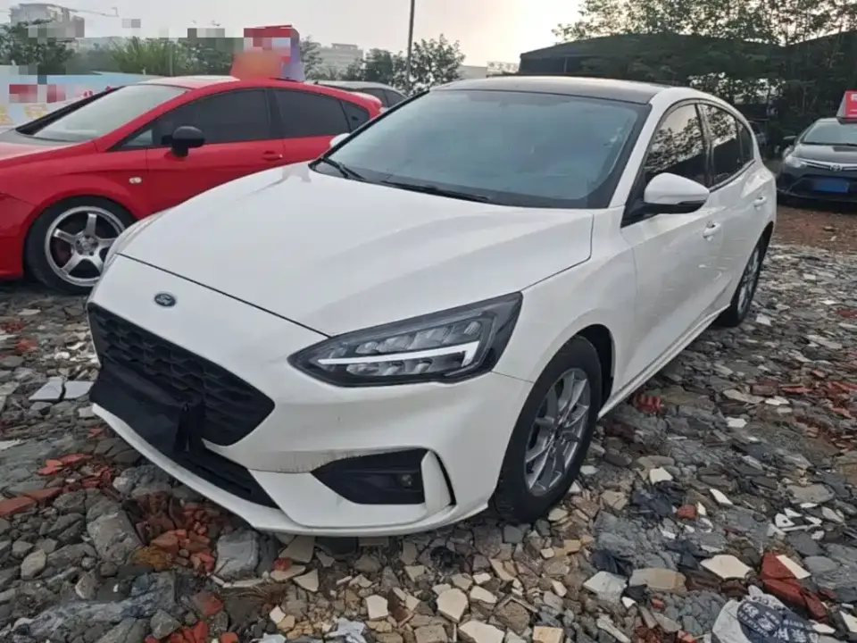 Ford Focus Hatchback EcoBoost 180 Auto Trend 2022