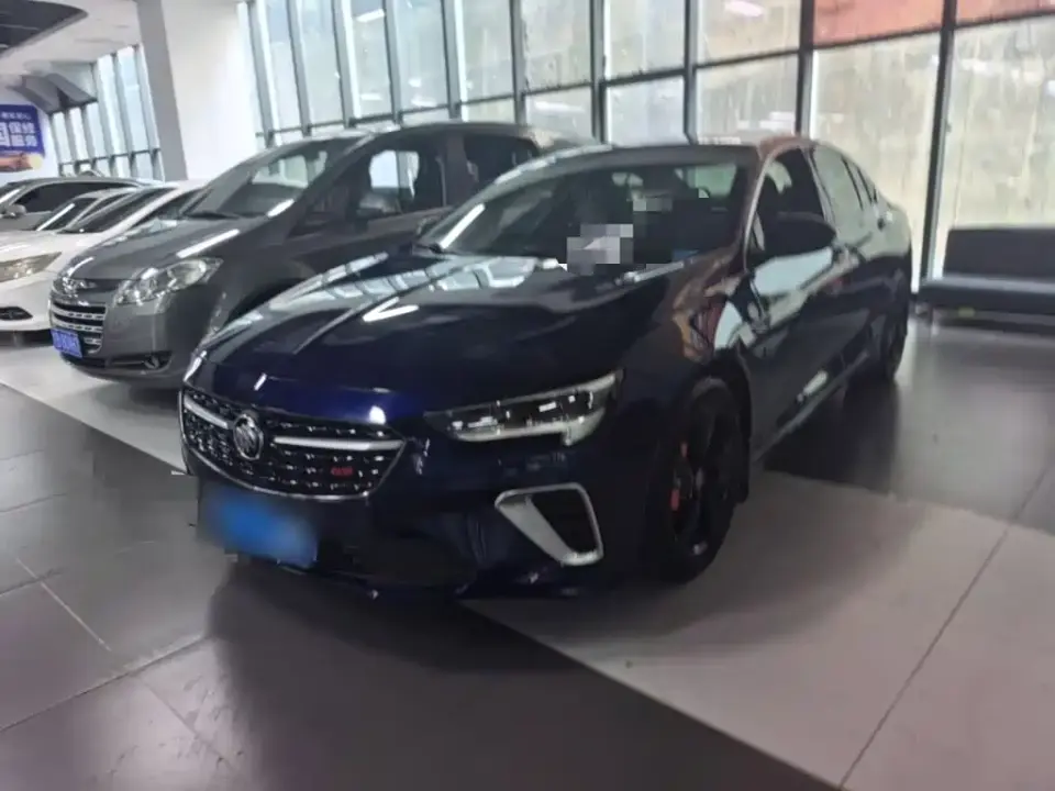 Buick Regal GS 28T Premium 2020